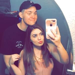 Meet your Posher, Devin